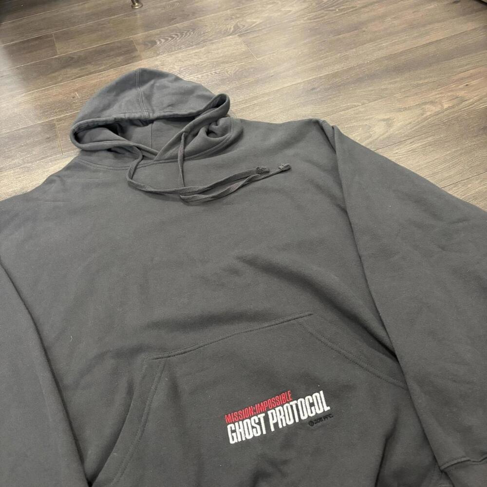 vintage mission impossible ghost protocol hoodie 2011 L